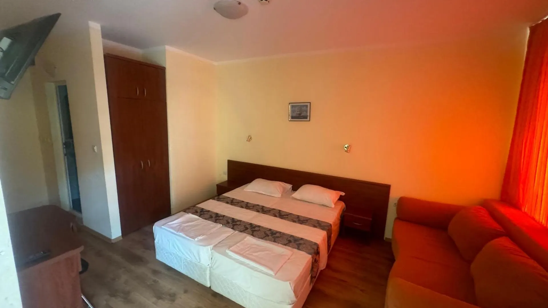 Guest house Family Hotel Baha Suites Sunny Beach